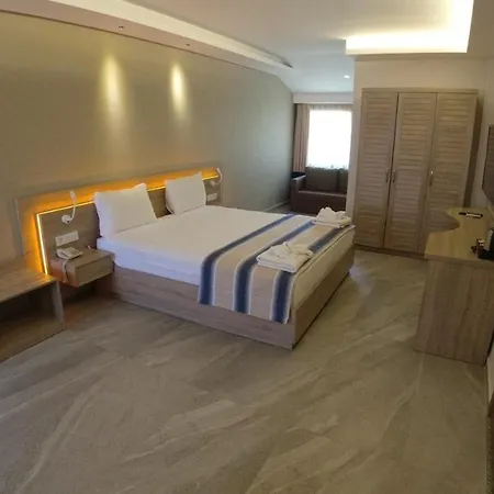 Seyir Village 3* Oludeniz