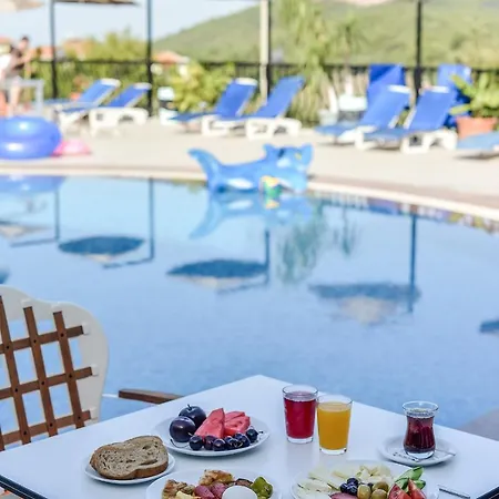 Seyir Village 3* Oludeniz